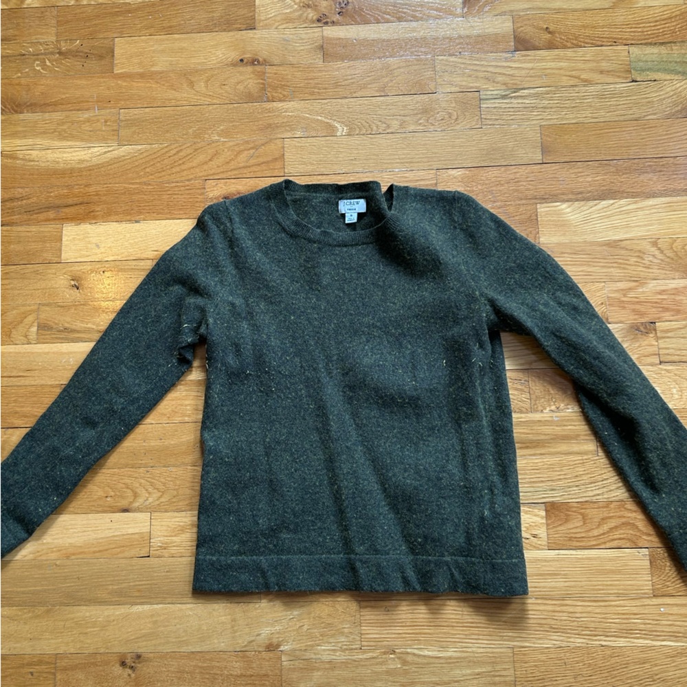 JCREW green sweater